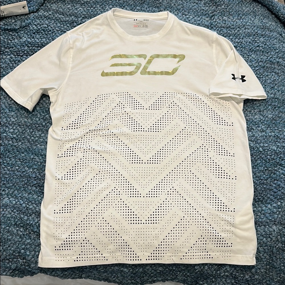 Under Armour White Short Sleeve Tee Breathable Design